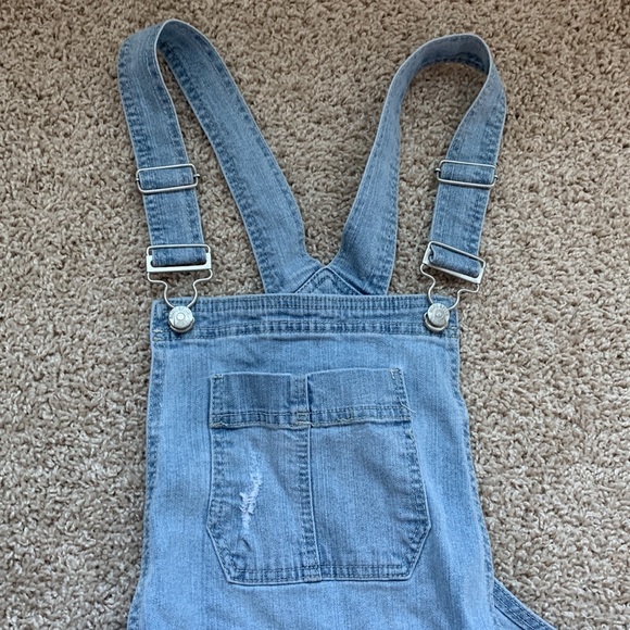 Blue Spice Bib Overall Shorts - Picture 3 of 6